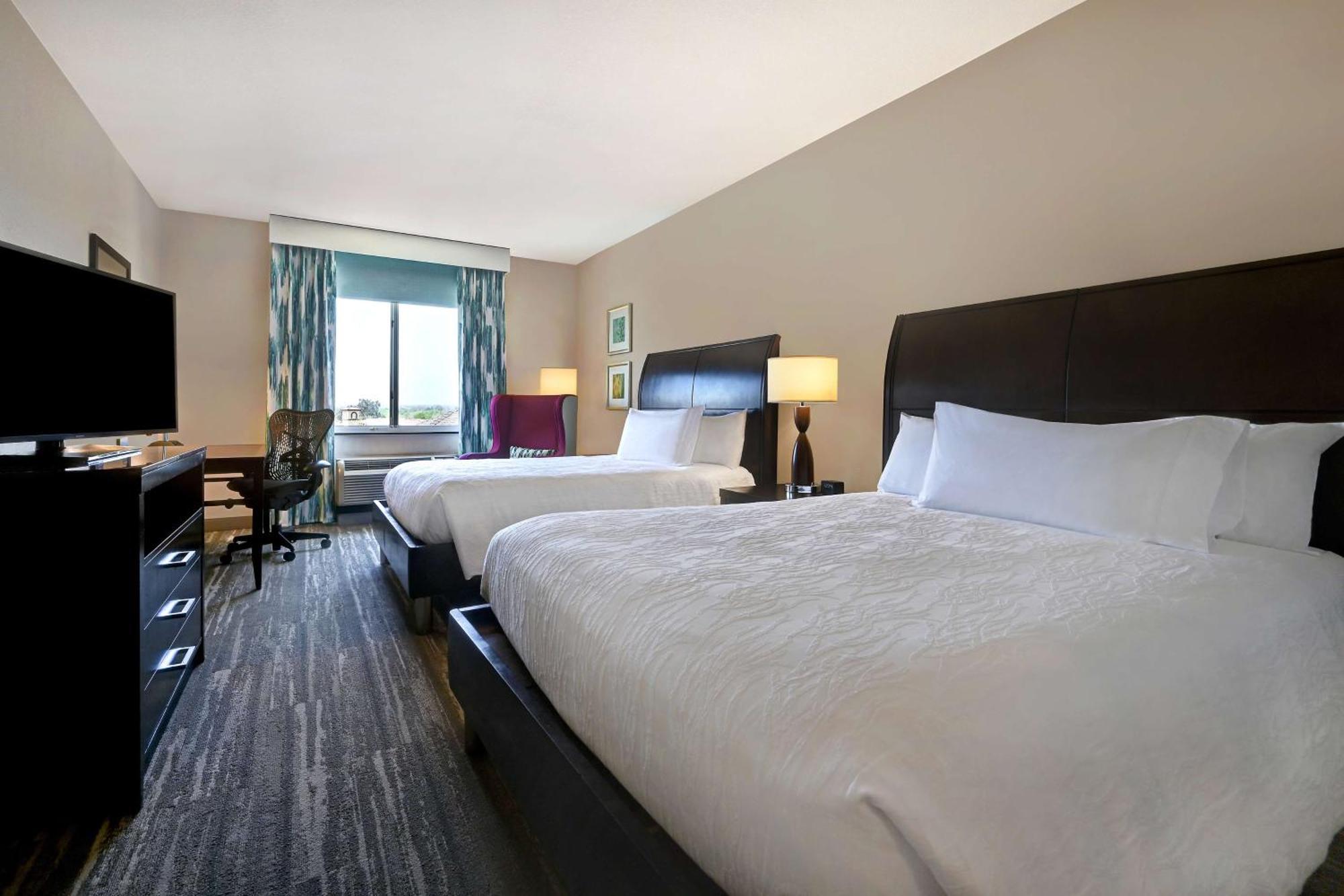 Hilton Garden Inn Сан-Бернардино Экстерьер фото